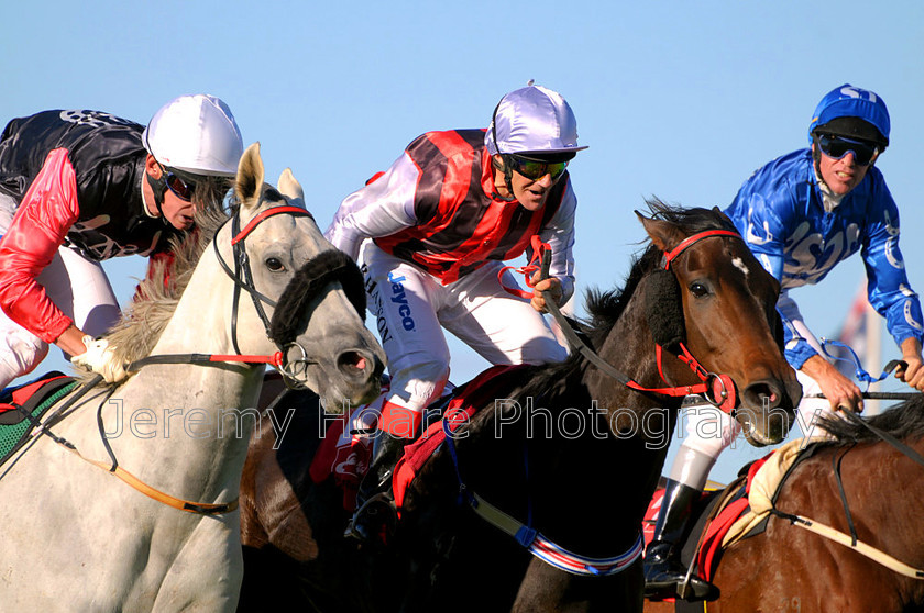 dsc0018-0002-ARTFINDER 
 Anzac Day races at the Kalgoorlie-Boulder Racecourse Kalgoorlie WA Australia 
 Keywords: PCL