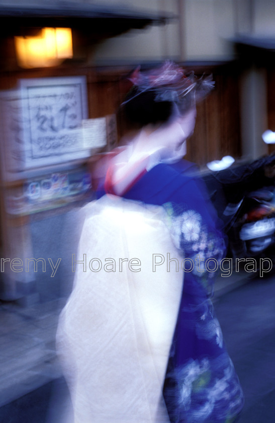 Travel-21606-Maiko-copy